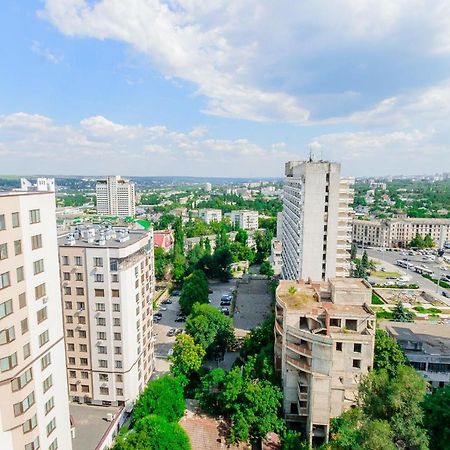 Double Skyhouse Exclusive Apartments Chisinau Eksteriør bilde