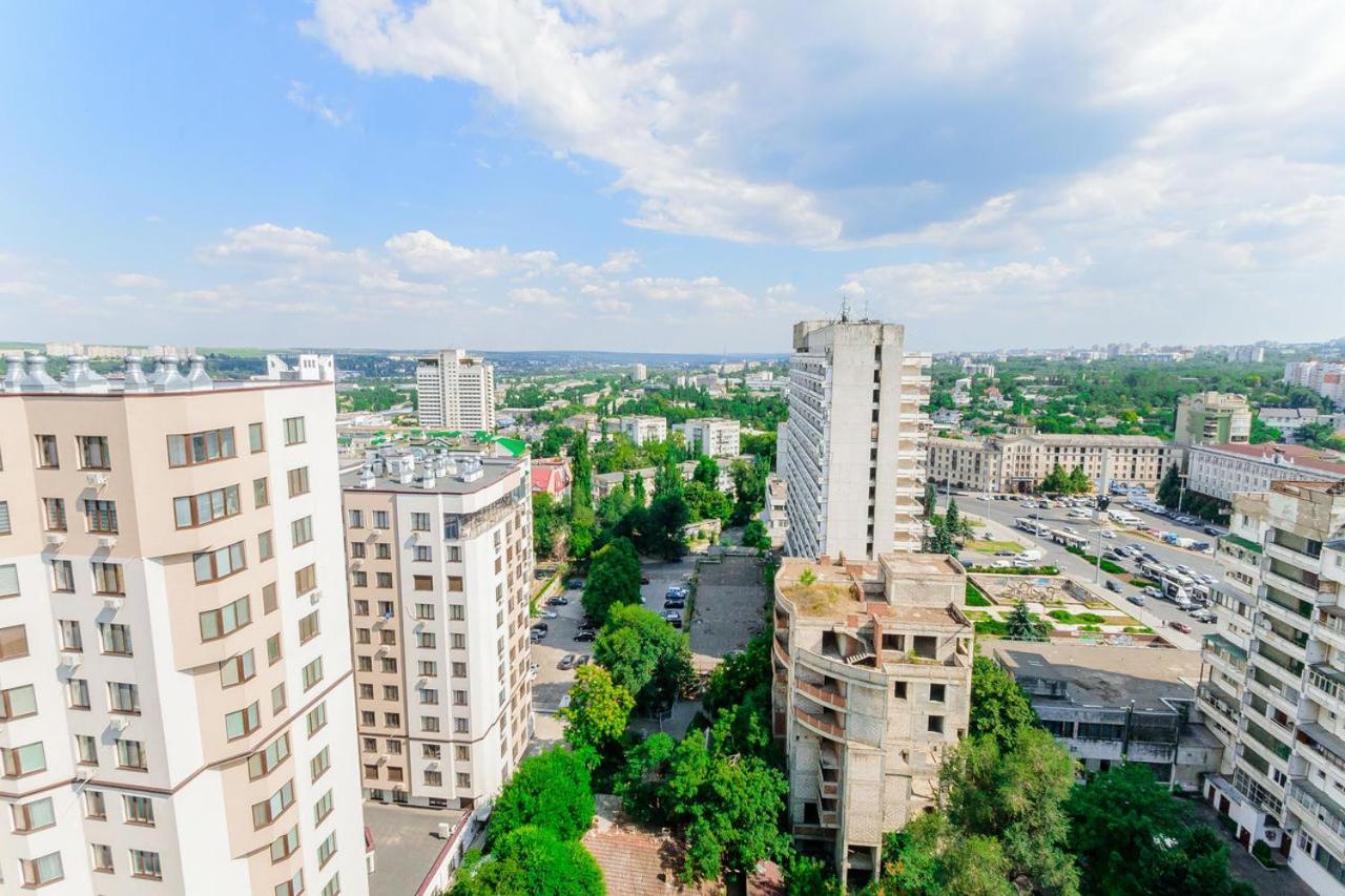 Double Skyhouse Exclusive Apartments Chisinau Eksteriør bilde