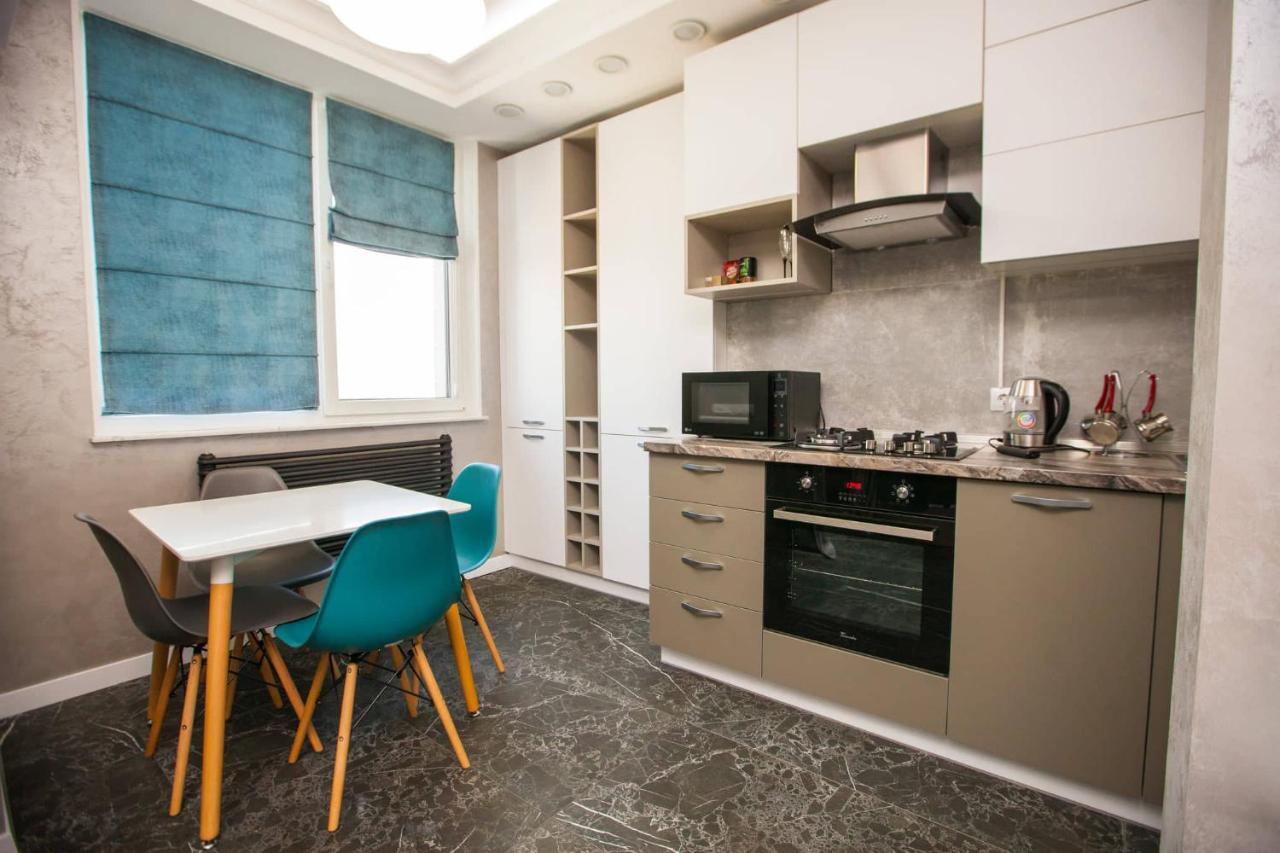Double Skyhouse Exclusive Apartments Chisinau Eksteriør bilde