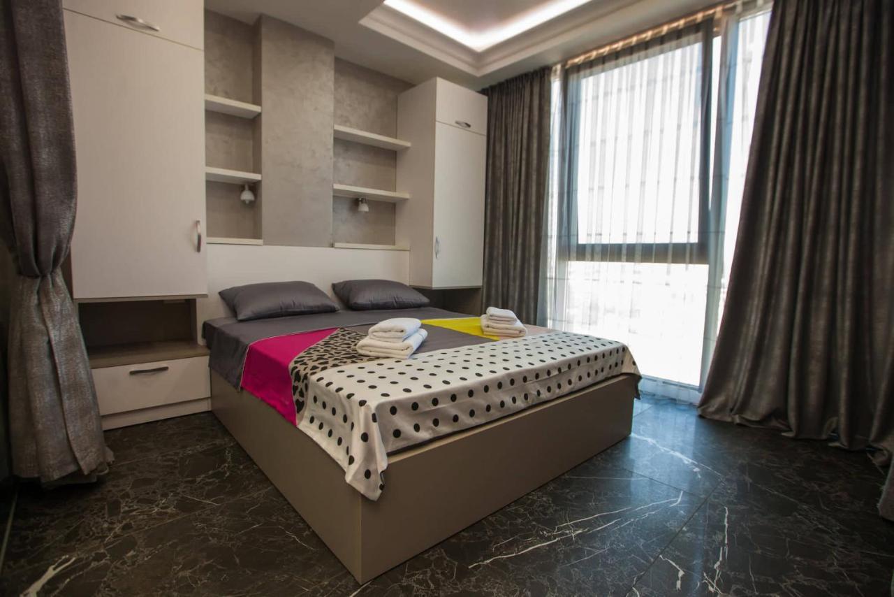 Double Skyhouse Exclusive Apartments Chisinau Eksteriør bilde