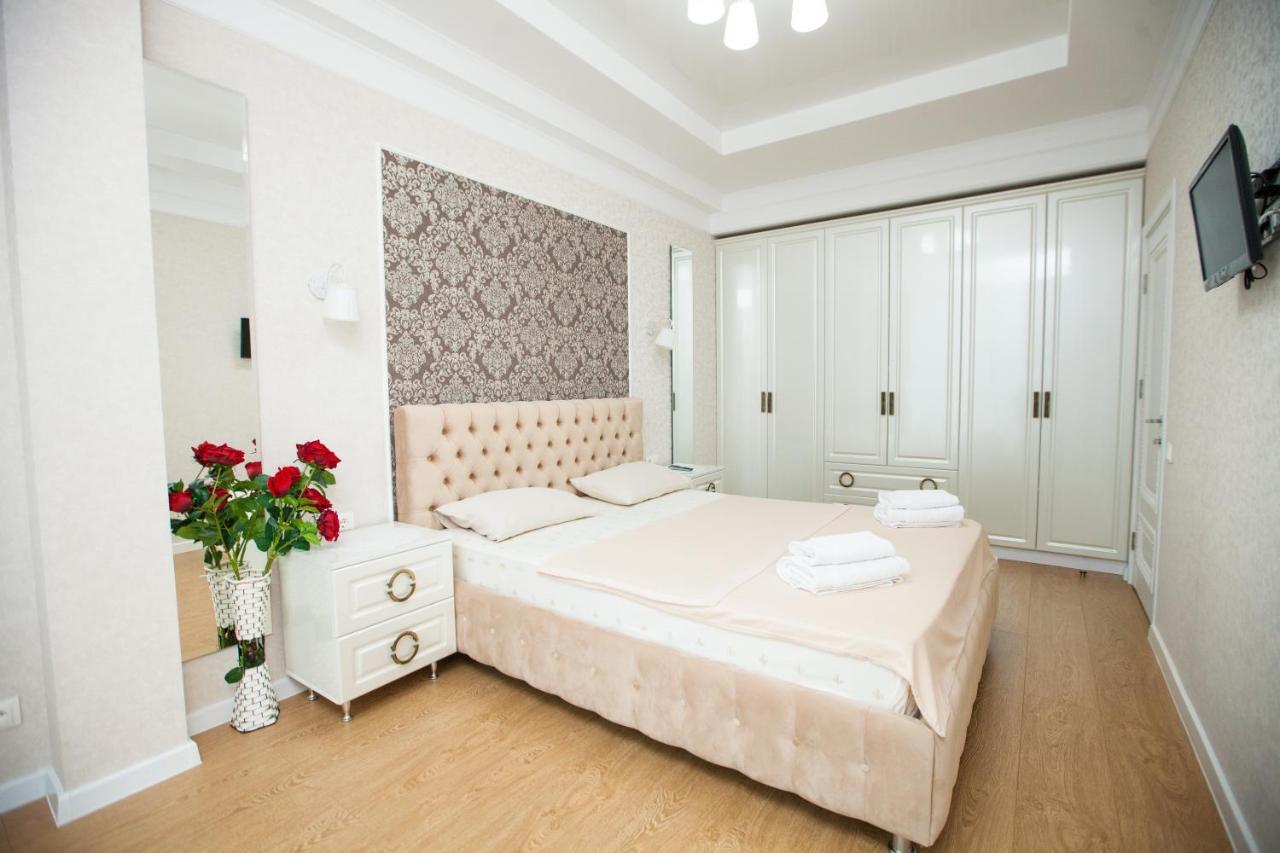 Double Skyhouse Exclusive Apartments Chisinau Eksteriør bilde