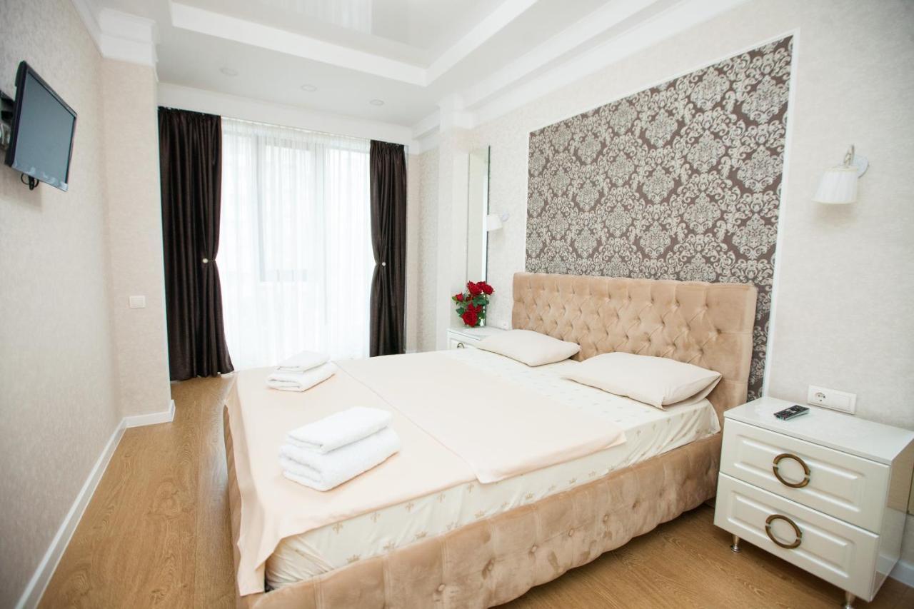Double Skyhouse Exclusive Apartments Chisinau Eksteriør bilde